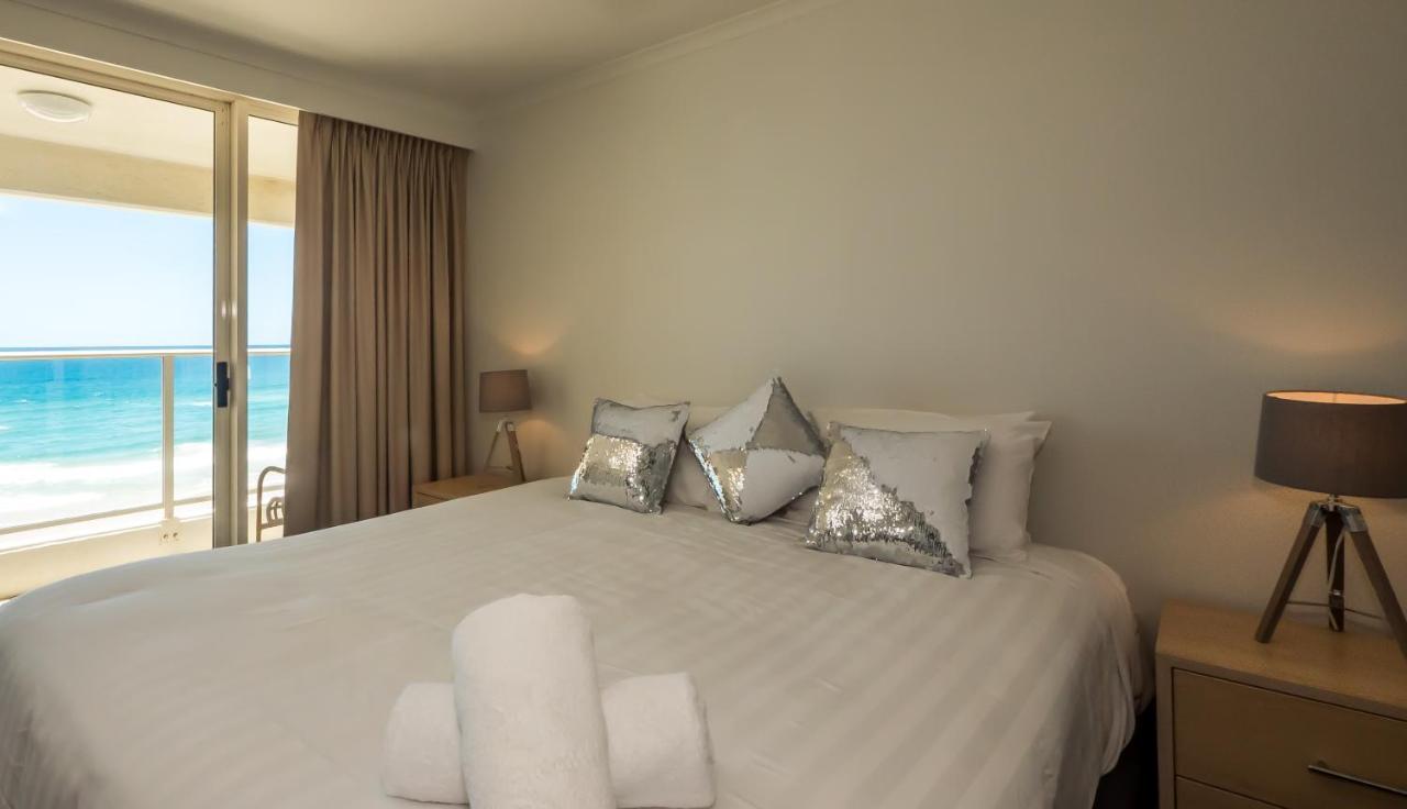 Viscount On The Beach Gold Coast Exterior photo